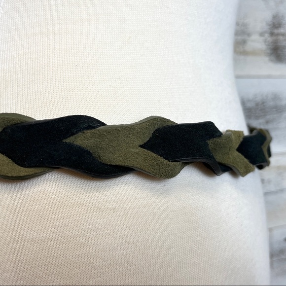 Anthropologie Vintage Black Suede Belt Green Braided Size S M Silver Buckle - Picture 5 of 8